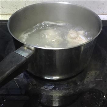 花生木瓜章鱼汤的做法步骤4