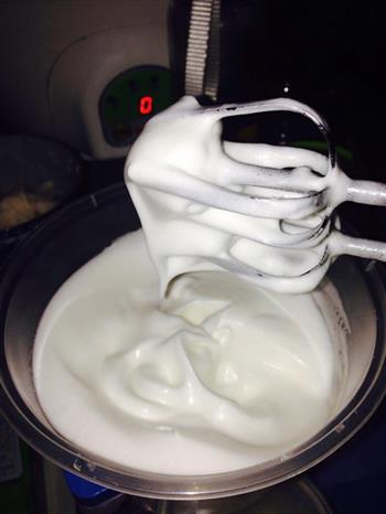 酸奶蒸蛋糕的做法步骤6