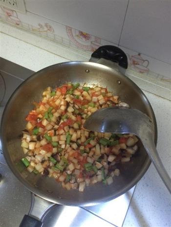 西红柿汤面的做法步骤3