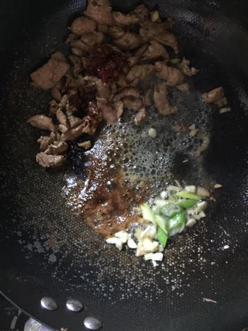 豇豆炒肉的做法步骤2