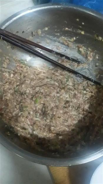 香菇肉虾仁馄饨-宝贝辅食的做法步骤2