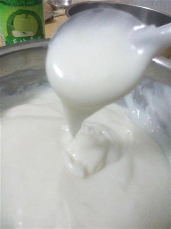 炸鲜奶-附面包糠做法的做法步骤2