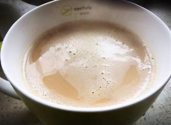 阿达西香喷喷的新疆奶茶—0基础的做法步骤4