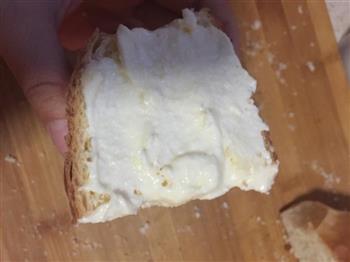 流行的不得了的奶酪包的做法图解10