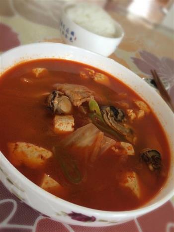 韩式海蛎子泡菜汤的做法步骤6