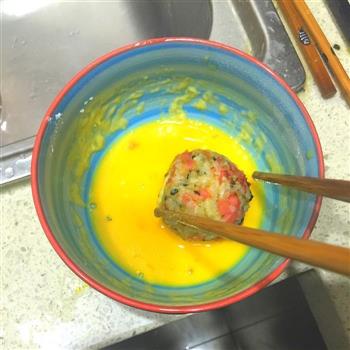 鸡蛋炸紫菜饭团的做法步骤10