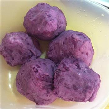 美腻的紫薯窝窝头的做法图解5