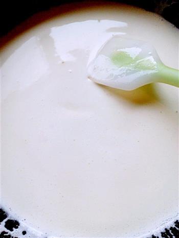 椰丝牛奶小方糕的做法步骤5
