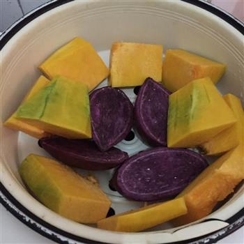 紫薯馅南瓜饼的做法步骤1