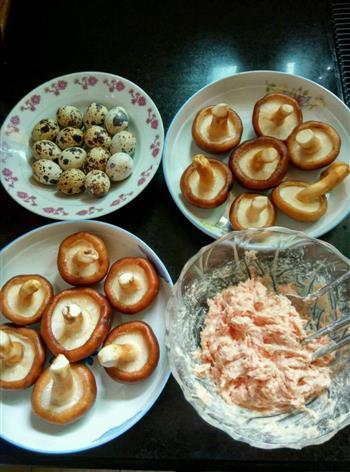 蒸香菇鹌鹑蛋的做法步骤1