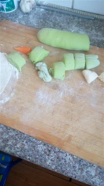 菠菜馒头的做法步骤2