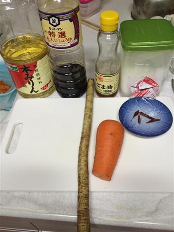 日本料理“金平”キンピラ的做法图解1
