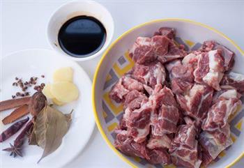 红烧牛腩-冬天了，就是喜欢炖点肉的做法步骤1