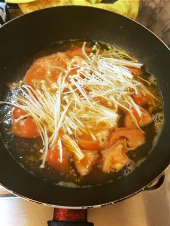 金针菇番茄蛋汤的做法步骤7