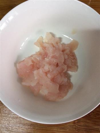土豆哥辅食-番茄龙利鱼的做法步骤1