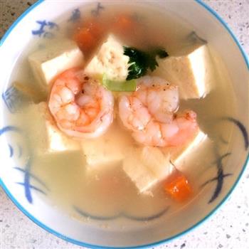 虾仁豆腐汤的做法步骤2