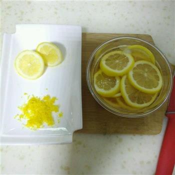 柠檬香草戚风蛋糕的做法步骤1