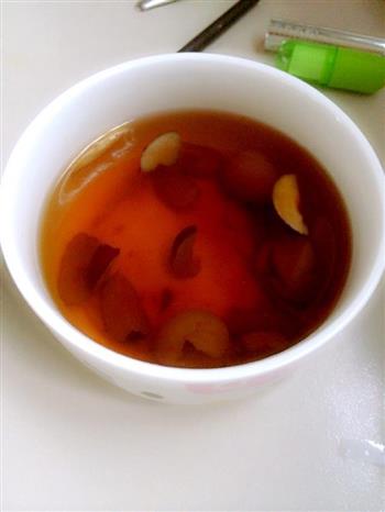 红糖姜枣茶的做法图解3