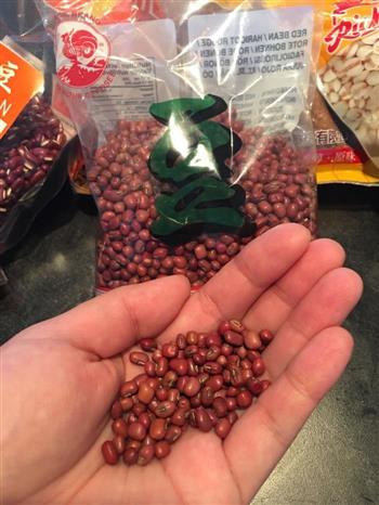 红豆薏仁祛湿汤的做法图解3