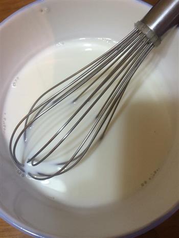 蛋奶吐司布丁的做法步骤2