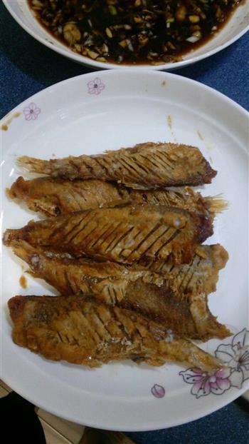 糖醋马口鱼的做法_家常做法_怎么做好吃_大厨艺