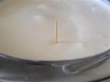 蜂蜜牛奶纸杯蛋糕的做法图解6