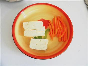 白菜豆腐卷的做法步骤3