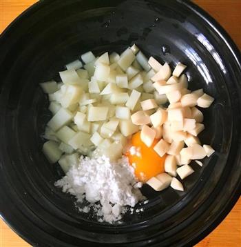宝宝早餐 鸡蛋土豆饼的做法步骤2