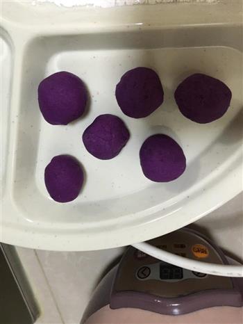 双色紫薯汤圆的做法步骤4