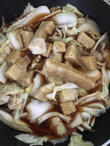 东北白菜炖冻豆腐粉丝的做法步骤6