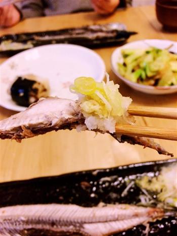 日式盐烤秋刀鱼的做法步骤13