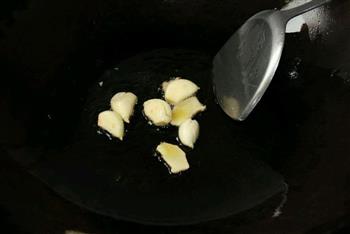 胡萝卜香菇排骨蒸饭的做法图解3