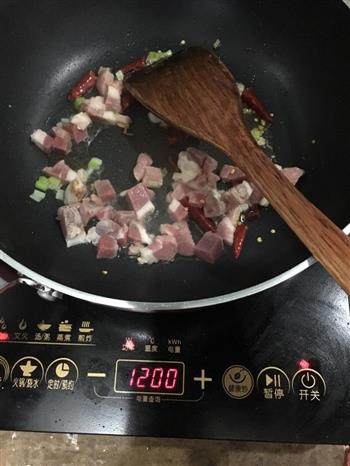 豆角牛肉炖土豆的做法步骤2