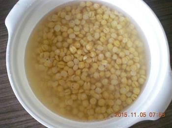 新版豌豆黄的做法步骤3