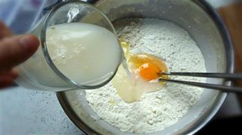 红枣核桃烤馒头片的做法步骤4