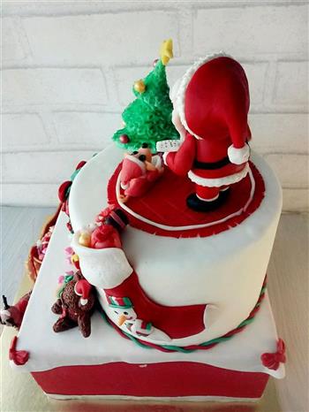 翻糖蛋糕-快乐圣诞的做法步骤19