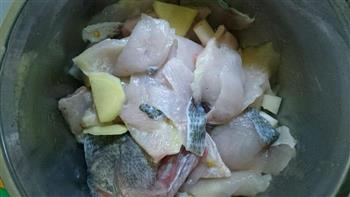 藤椒水煮鱼的做法步骤1
