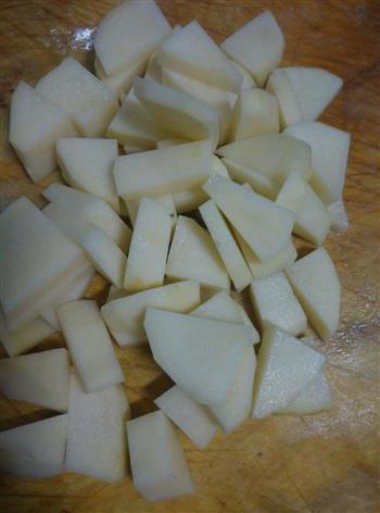 红烧肉炖土豆的做法步骤2