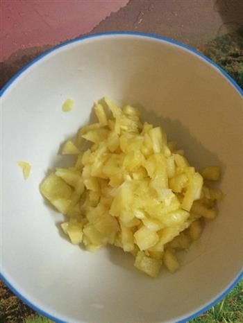 泰式菠萝炒饭的做法步骤5