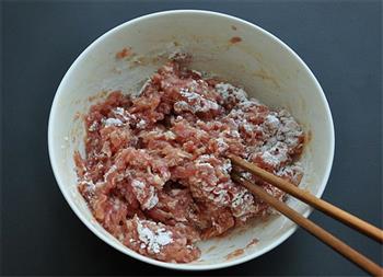 虎皮青椒酿肉的做法步骤2