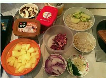 韩国大酱汤的做法步骤1