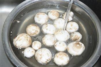 椒盐橄榄油煎白蘑菇的做法图解1
