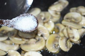 椒盐橄榄油煎白蘑菇的做法图解6