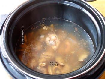 冬进补，瑶柱香菇鸡汤的做法图解5