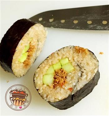 三文鱼寿司卷的做法步骤10