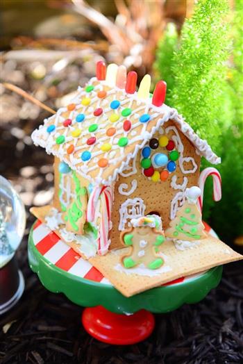 童话世界-圣诞姜饼屋和圣诞树的做法步骤24