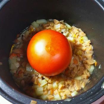 学生宿舍方便番茄焖饭的做法步骤5