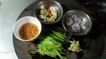 海鲜面皮汤的做法步骤1
