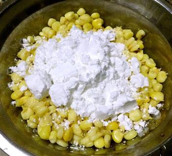 椒盐玉米粒脆饼的做法步骤2