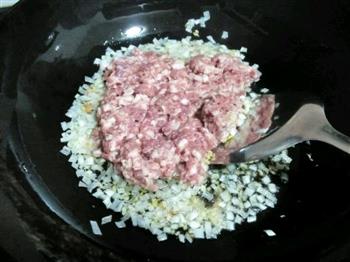 胡萝卜香菇肉酱的做法步骤4